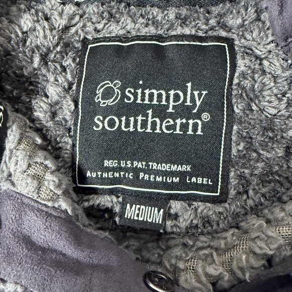 Simply Southern Quarter Snap Long Sleeve Soft Fuzzy Pullover Size Meduim - Picture 7 of 7
